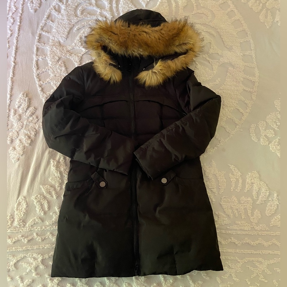 Black Puffer Quilted Coat w/ Faux / Vegan Fur Hood • Long Warm Winter Jacket (L)